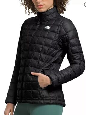 NWT The North Face Women’s Thermal Insulation Jacket Black Lightweight Puffer